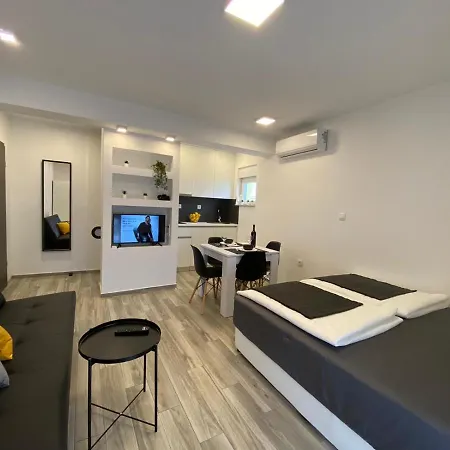 Apartment Miho Zadar